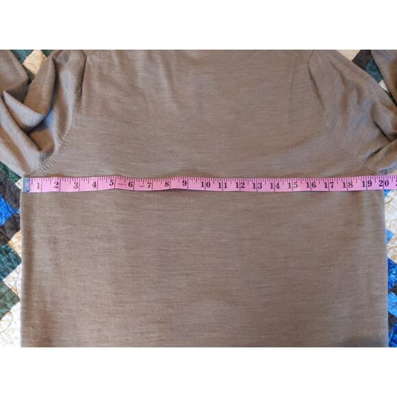 Daniel Cremieux Men's Size L 100% Merino Wool V-Neck Tan Sweater - Picture 7 of 9